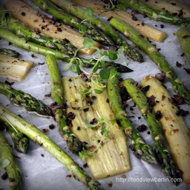 oven-caramelized-aspargus-1